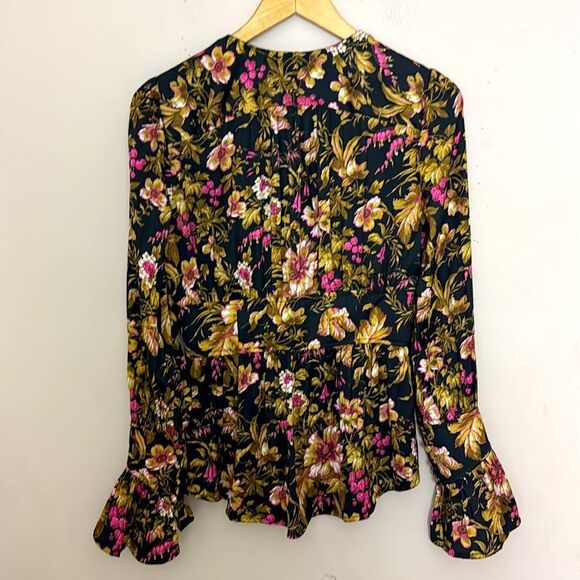 Anthropologie Dark Floral V-neck Button Up Ruffle Sleeve Blouse size S Croquette - Picture 4 of 9